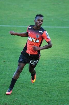 Jogadores se reapresentaram aps o empate contra o Flamengo, no Mineiro