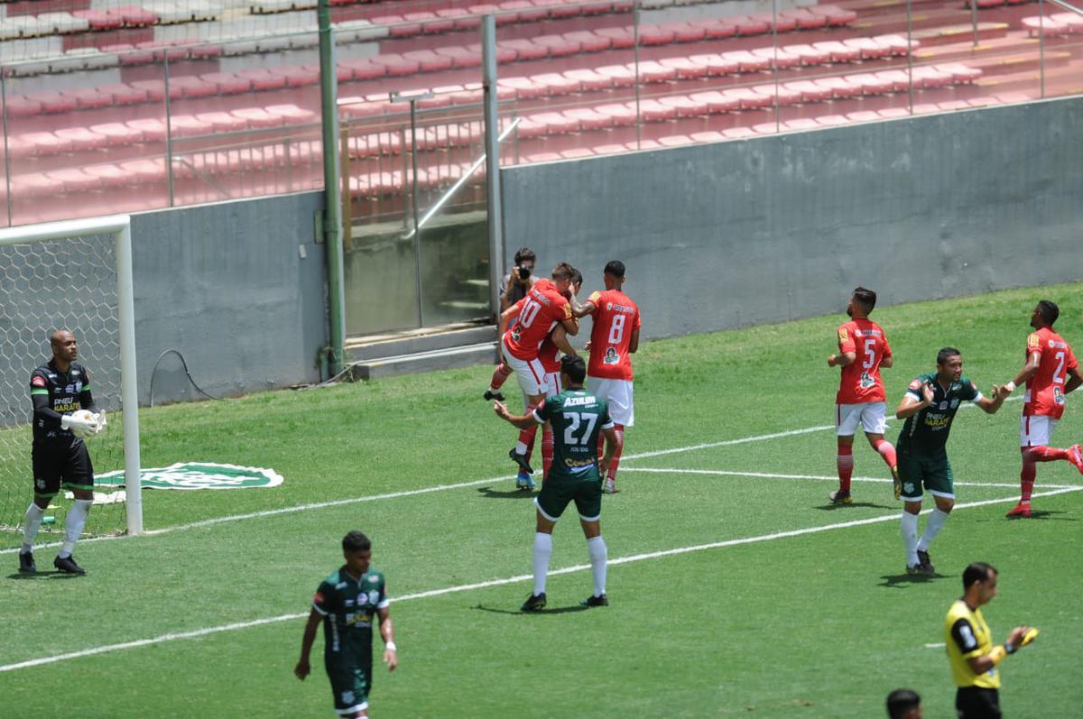 Fotos da vitria do Tombense sobre o Uberlndia pela final da Recopa Mineira