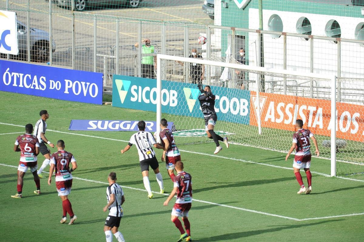 Fotos da vitria do Atltico sobre o Patrocinense, por 3 a 1, no Independncia, em Belo Horizonte, pela quarta rodada do Campeonato Mineiro. Mando foi do clube do interior, que no pde realizar a partida em Patrocnio devido ao elevado nmero de casos de COVID-19 na cidade.