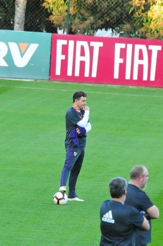 Com uma atividade na Cidade do Galo, River encerrou a preparao para o duelo com o Cruzeiro