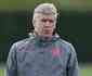 Wenger indica que desejava permanecer no Arsenal: 'No foi realmente minha deciso'