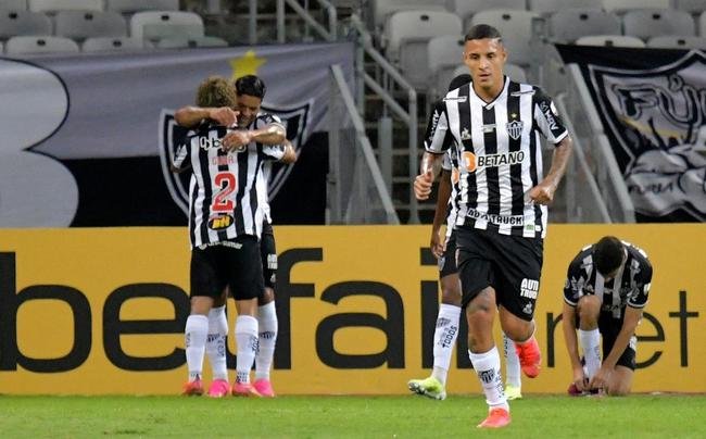 Fotos do jogo entre Atl�tico e Cerro Porte�o-PAR, no Mineir�o, em Belo Horizonte, pelo Grupo H da Copa Libertadores