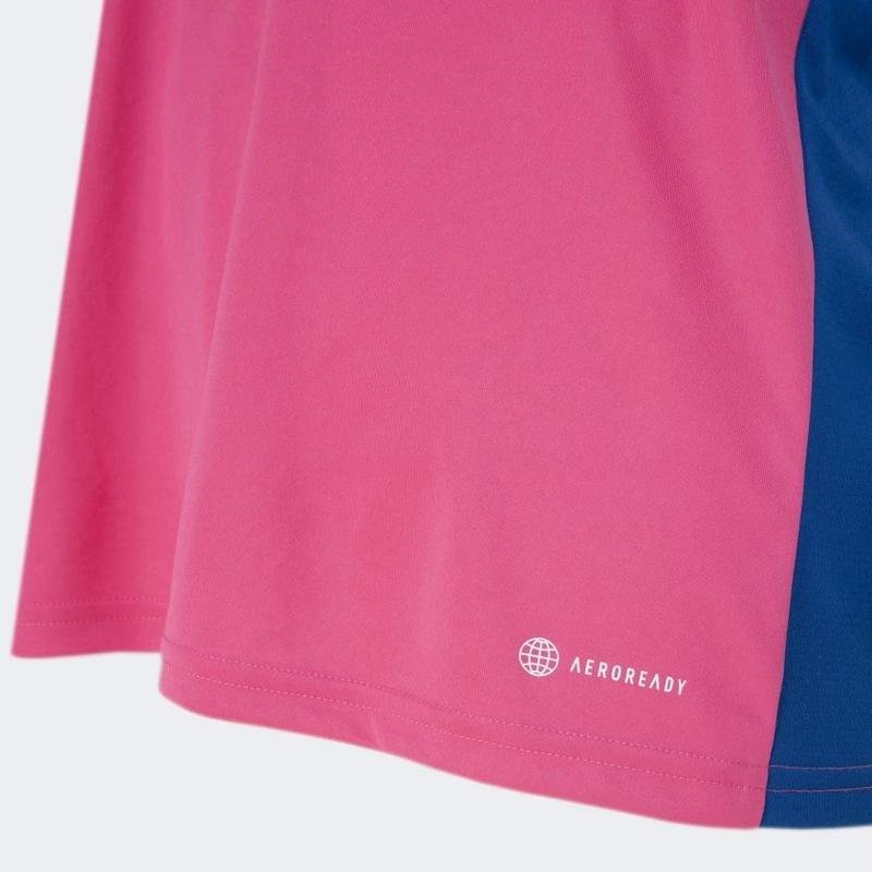 Nova camisa rosa do Cruzeiro, fornecida pela Adidas