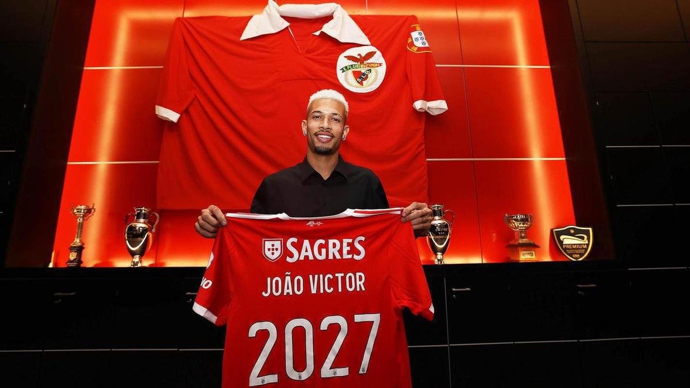 Benfica: zagueiro Joo Victor (ex-Corinthians)