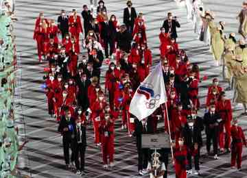 Após punição por casos de doping, a bandeira e o hino da Rússia não são permitidos nos Jogos Olímpicos e Paralímpicos de Tóquio, em 2020, e na Copa do Mundo de 2022 no Catar.
