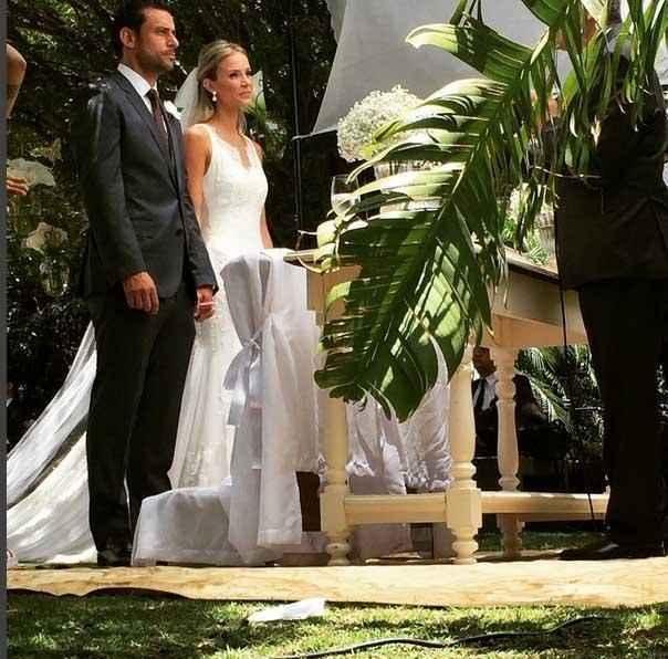 Atacante Fred se casou neste sbado com Paula Armani em chcara de Nova Lima-MG