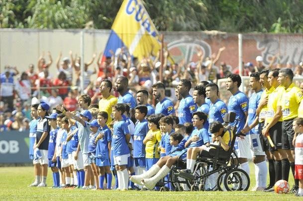 Cruzeiro abriu 2 a 1 no primeiro tempo, com gols de Raniel e Robinho; Alemo descontou para o Guarani