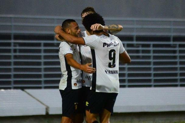 Pela 27ª rodada da Série B, CRB e Sport se enfrentaram no estádio Rei Pelé, em Maceió e, mais uma vez, o Leão saiu de campo com um empate, sendo o 13º na competição.