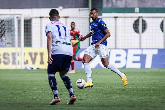 In 2022, Cruzeiro beat URT 3-0 at Independiente