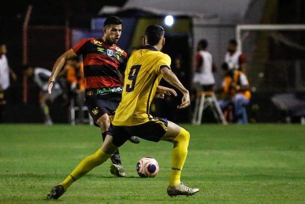 O Sport recebeu o Retrô FC em jogo adiantado da 5ª rodada do Campeonato Pernambucano. A partida marcou a estreia da Ilha do Retiro na temporada 2020