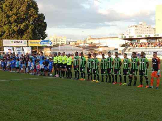 Fotos de URT x Amrica, em Patos de Minas, pela segunda rodada do Campeonato Mineiro