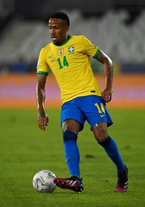 Brasil e Peru se enfrentaram pela segunda rodada do Grupo B da Copa Amrica