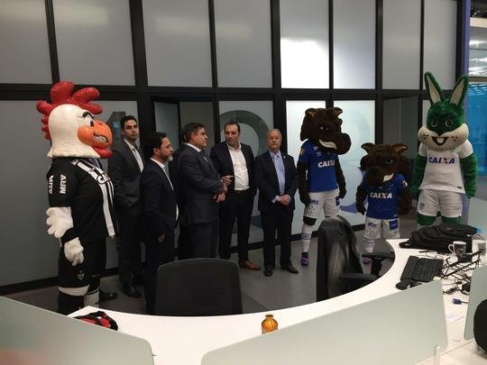 Presidentes e mascotes de Amrica, Atltico e Cruzeiro foram  fbrica da Fiat, em Betim, onde firmaram acordo comercial