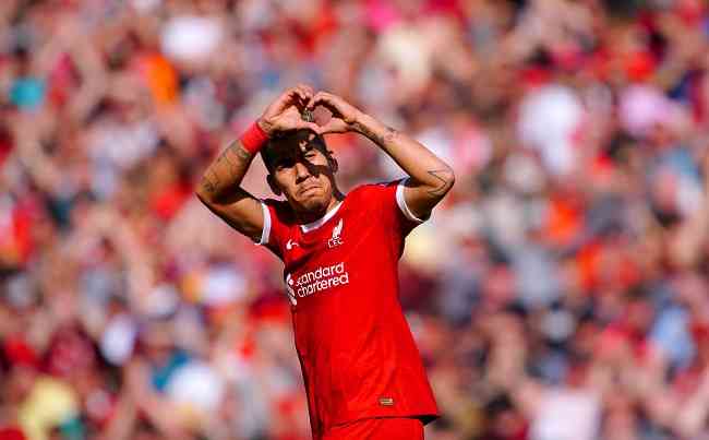 Roberto Firmino se despediu do Liverpool com status de dolo