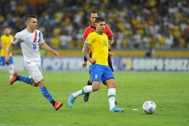 Brasil goleou o Paraguai por 4 a 0 no Mineiro, em BH, pelas Eliminatrias da Copa do Mundo, com gols de Raphinha, Philippe Coutinho, Antony e Rodrygo