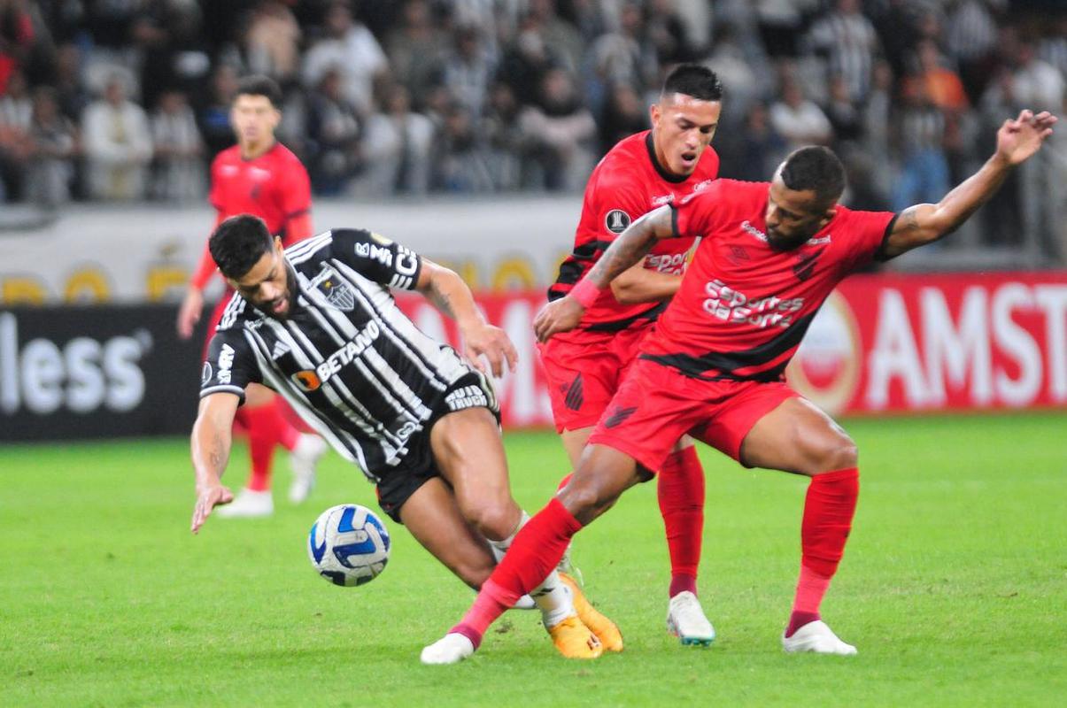 Atltico-MG x Athletico-PR: fotos do jogo pela Copa Libertadores