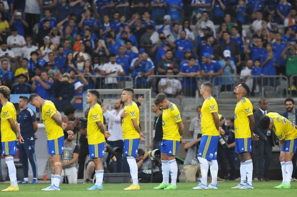 As melhores fotos do jogo entre Cruzeiro e Operrio-PR, no Mineiro, em Belo Horizonte, pela 29 rodada da Srie B do Brasileiro