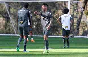 Com Nathan em campo, Galo iniciou preparao para enfrentar o Bahia, na segunda, s 20h, pela 16 rodada do Brasileiro