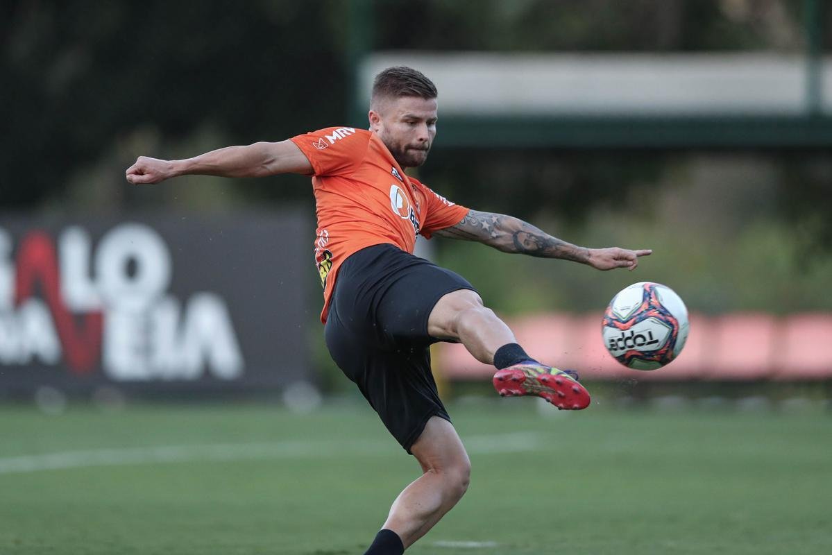 Com novo uniforme de treino, Atlético fechou nesta sexta-feira sua preparação para enfrentar o Athletic, às 19h deste sábado, no Independência, pela 11ª rodada do Campeonato Mineiro