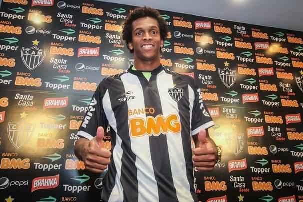 Jô chegou ao Galo após problemas de indisciplina, mas não decepcionou e se tornou artilheiro da Libertadores em 2013