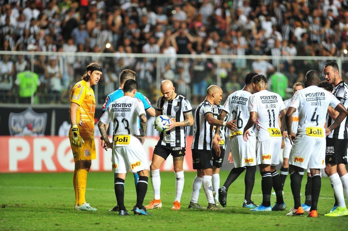 Fotos do jogo entre Atltico e Corinthians no Independncia