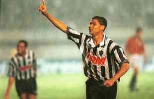1996 - Renaldo e Paulo Nunes (Grmio) - 16 gols
