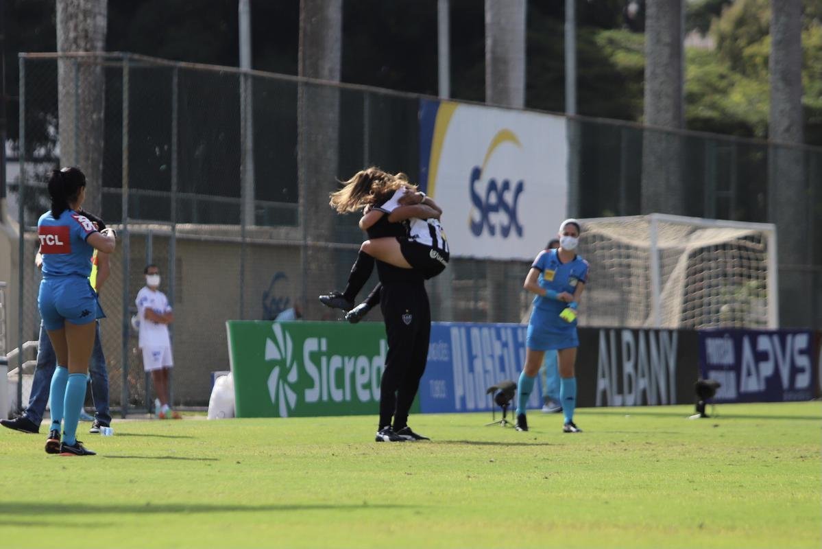 Atltico 4 x 0 Aliana: veja fotos da goleada do Galo no Brasileiro Feminino A2