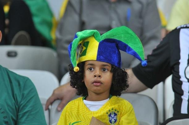 Fotos das torcidas de Brasil e Argentina, no Mineiro, no clssico vlido pela semifinal da Copa Amrica