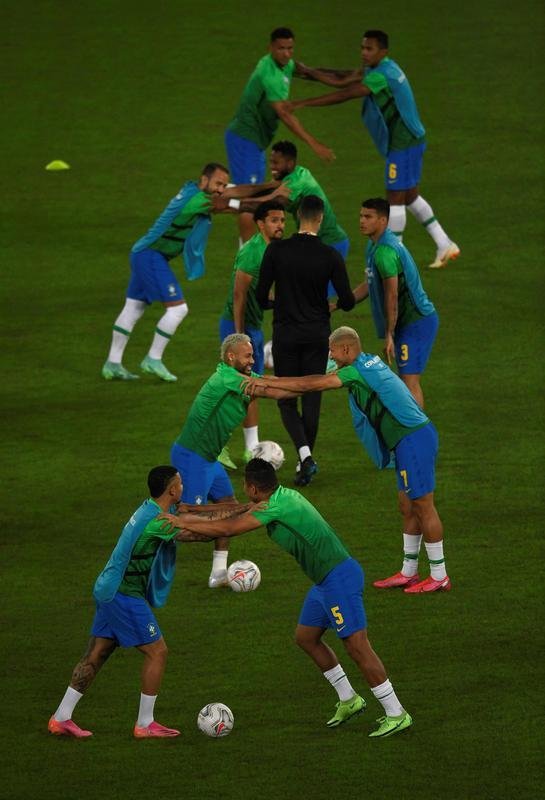 Brasil e Colmbia se enfrentaram no Estdio Nilton Santos, pelo Grupo B da Copa Amrica 