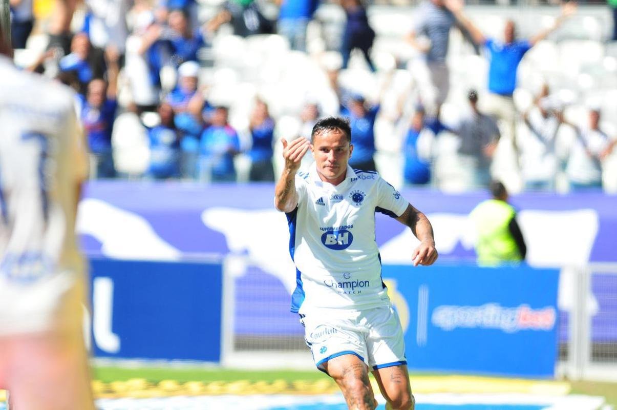 Veja fotos do jogo Cruzeiro x Sampaio Corra, no Mineiro