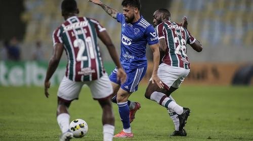 Cruzeiro &Atilde;&copy; dominado pelo Flu e perde no Rio pelas oitavas da Copa do Brasil  - Superesportes