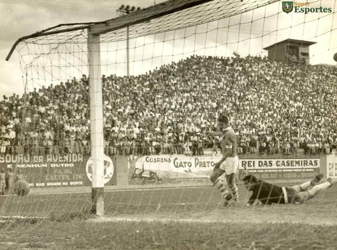 Rivalidade entre Cruzeiro e Atlético cresceu a partir nos anos 1940