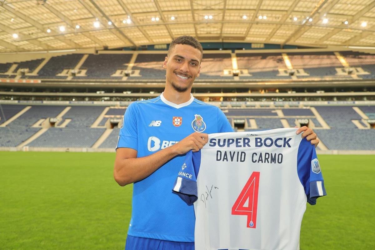 Porto: zagueiro David Carmo (ex-Braga)