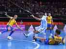 Brasil perde para Argentina e cai na semifinal da Copa do Mundo de futsal