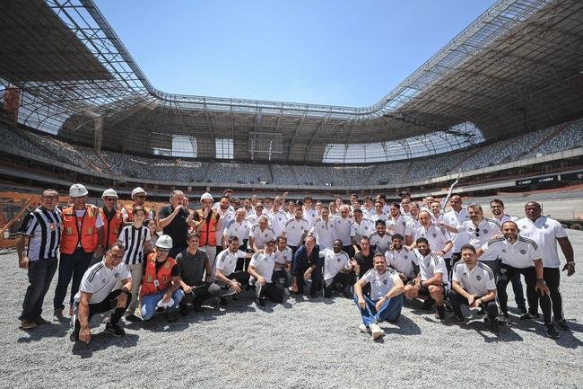 Na manh deste sbado (24/9), jogadores, comisso tcnica e diretoria do Atltico visitaram as obras da Arena MRV, futura casa do Galo.