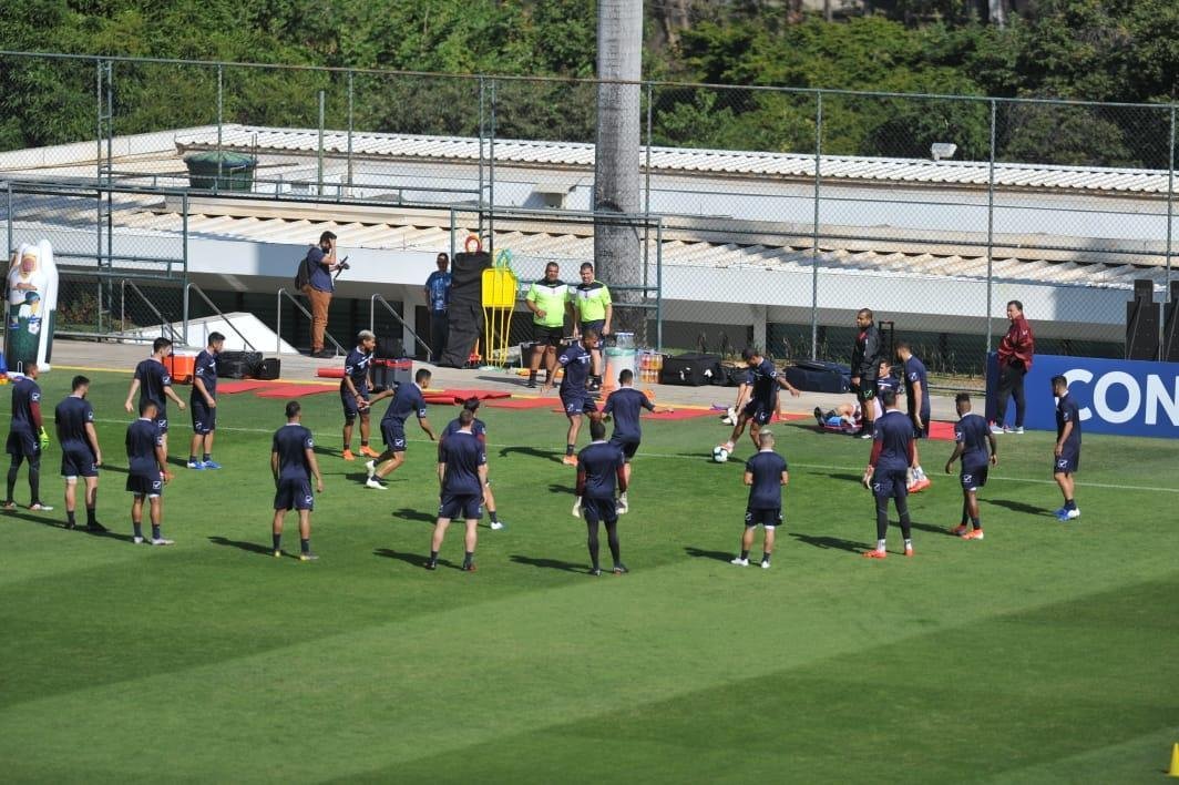 Imagens do treino da Venezuela em Belo Horizonte