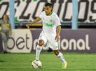 Emprestado pelo Atltico, atacante do Juventude sofre grave leso