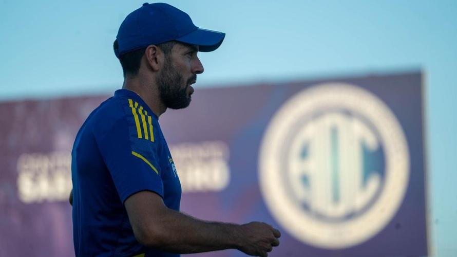 Imagens do último treino do Cruzeiro antes de enfrentar o Sergipe pela Copa do Brasil