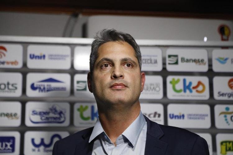 Rodrigo Santana, técnico (Confiança)