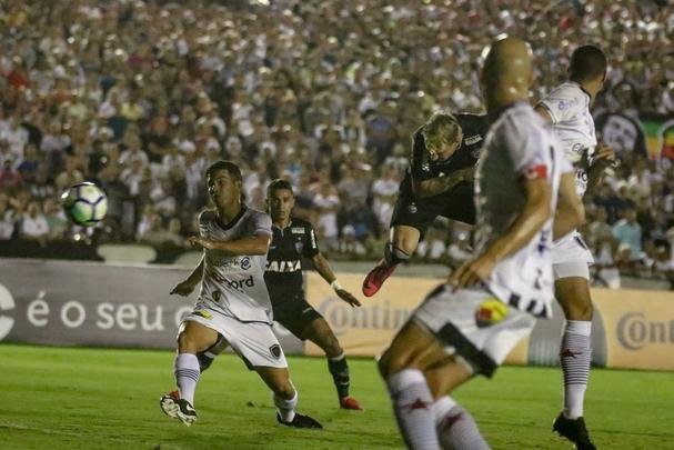 Botafogo-PB e Atlético se enfrentaram na noite desta quarta-feira, pela Copa do Brasil