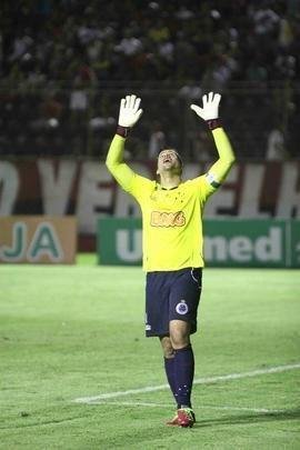 Festa dos jogadores do Cruzeiro no Barrado com a conquista do tricampeonato brasileiro