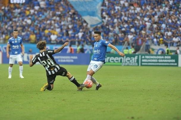 Fotos do primeiro clssico da final do Mineiro, entre Cruzeiro e Atltico, no Mineiro