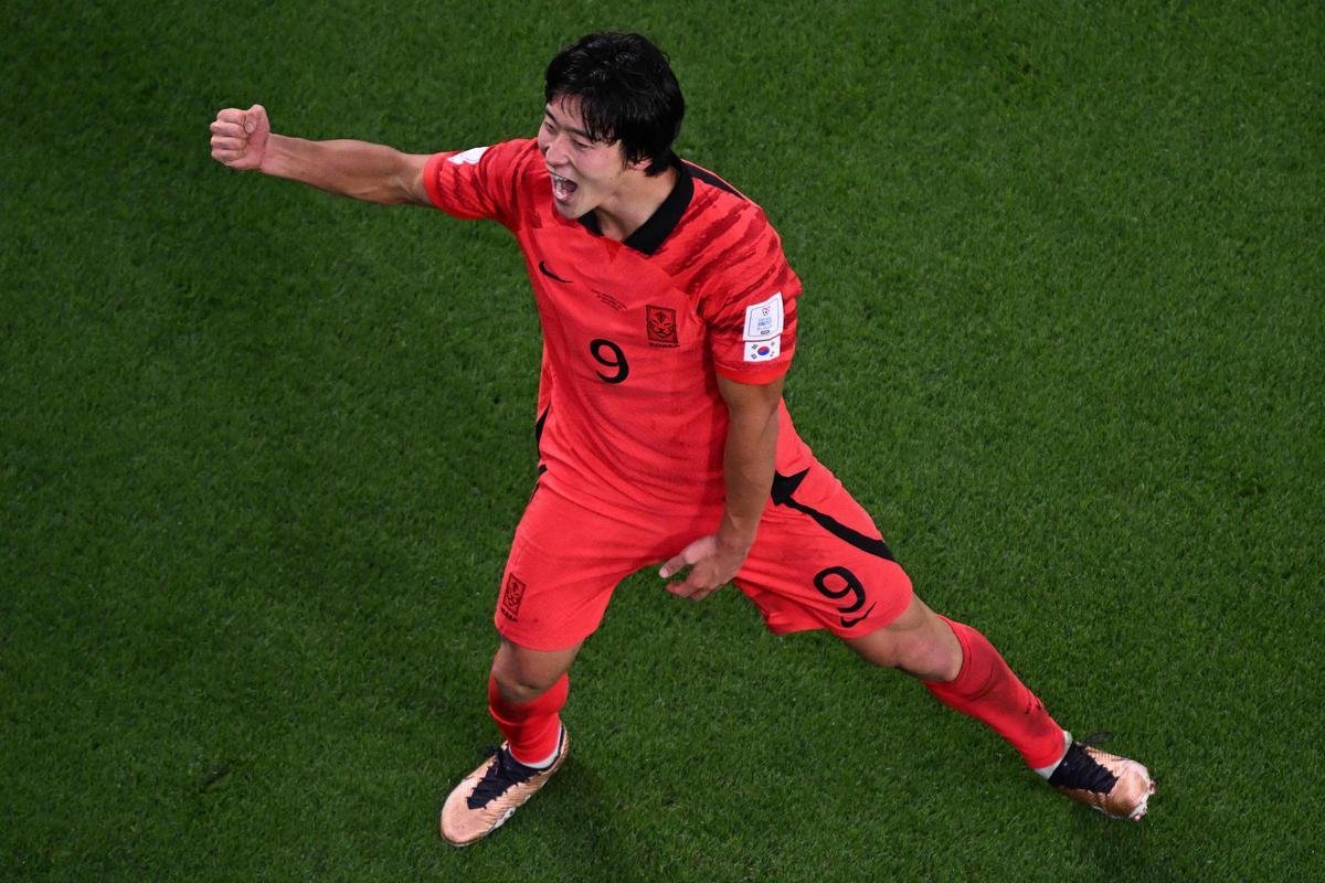 Cho Gue-Sung (Coreia do Sul) - 2 gols