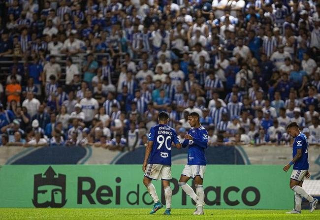Fotos da partida entre CSA e Cruzeiro, nesta quarta-feira (20), no Rei Pel, em Macei. Jogo  vlido pela 19 rodada da Srie B do Campeonato Brasileiro.