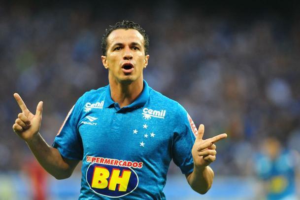 Leandro Damio - mdia de 0,25 (2 gols em 8 jogos)