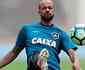 Bruno Silva admite propostas, mas reitera desejo de permanecer no Botafogo