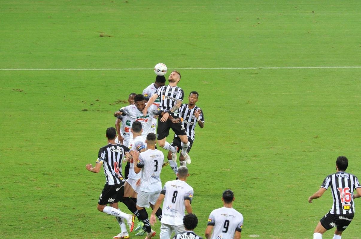 O Atltico recebeu o Athletic nesta tera-feira (15), no Mineiro, em Belo Horizonte. A partida, vlida pela 7 rodada do Campeonato Mineiro de 2022, marcou o centsimo jogo do goleiro Everson com a camisa do Galo.