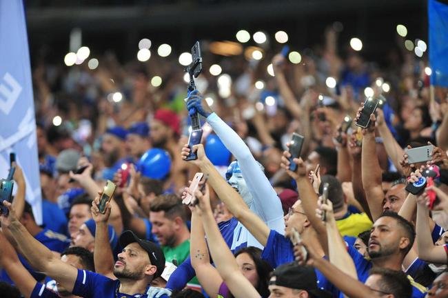 Fotos do show da torcida do Cruzeiro no Mineiro