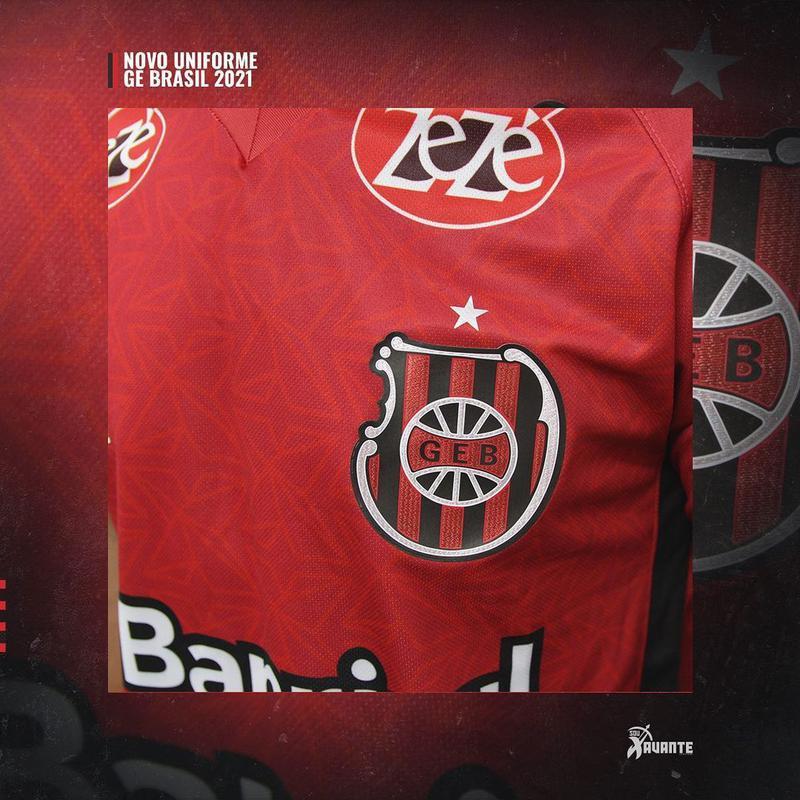 Em fevereiro, o Brasil de Pelotas lanou sua camisa oficial para a temporada 2021. O uniforme  assinado pela Xavante, marca prpria do time gacho. 