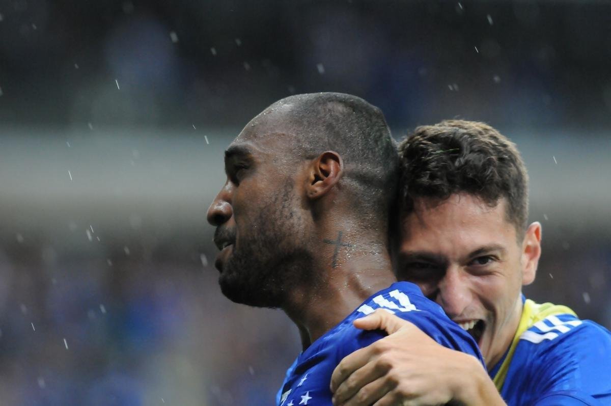 No Mineiro, Cruzeiro vence Uberlndia pela stima rodada do Campeonato Mineiro 